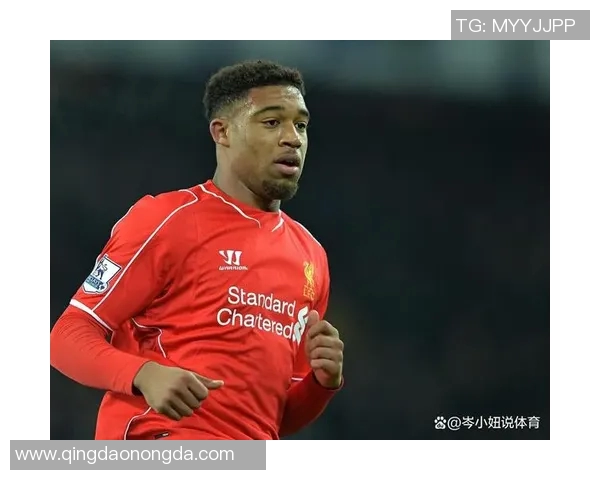 爱篮球的足球球星揭秘：他们如何在绿茵场外追逐篮球梦想