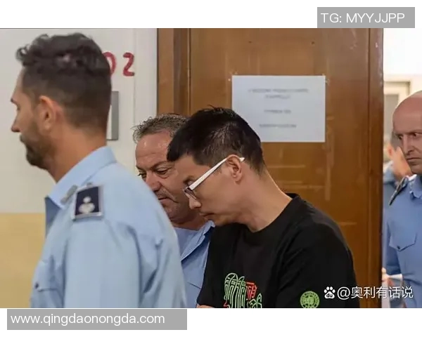 足球球星因涉嫌违法被警方拘捕 引发社会广泛关注与讨论